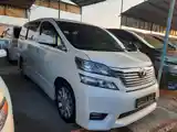 Toyota Vellfire, 2010-2