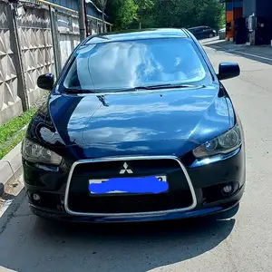 Mitsubishi Lancer, 2012