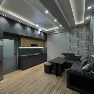 2-комн. квартира, 8 этаж, 70м², ватан