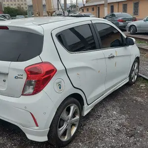 Chevrolet Spark, 2016