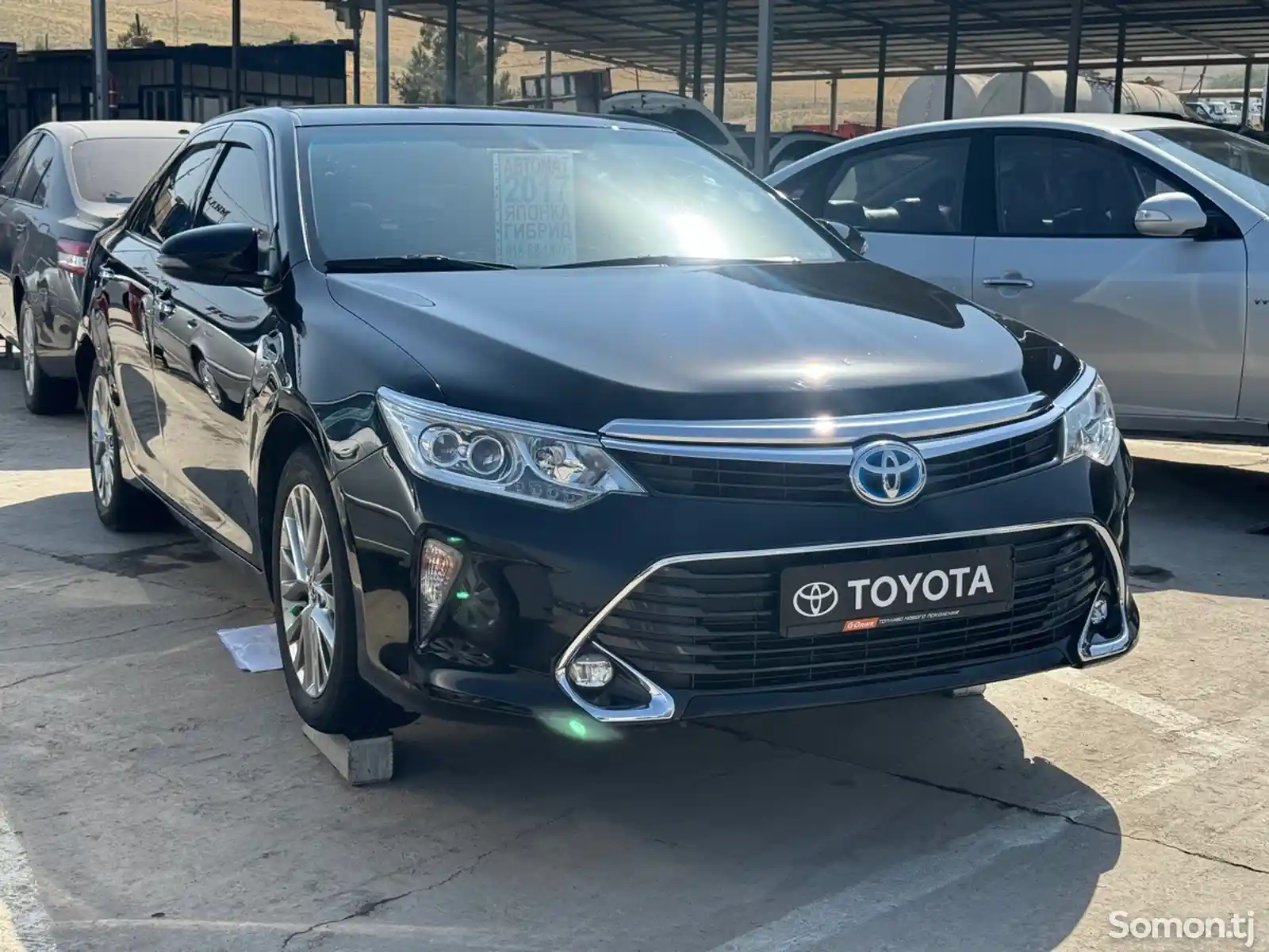 Toyota Camry, 2017-1