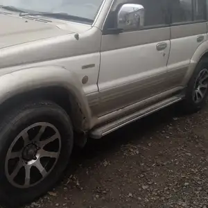 Mitsubishi Pajero, 1999