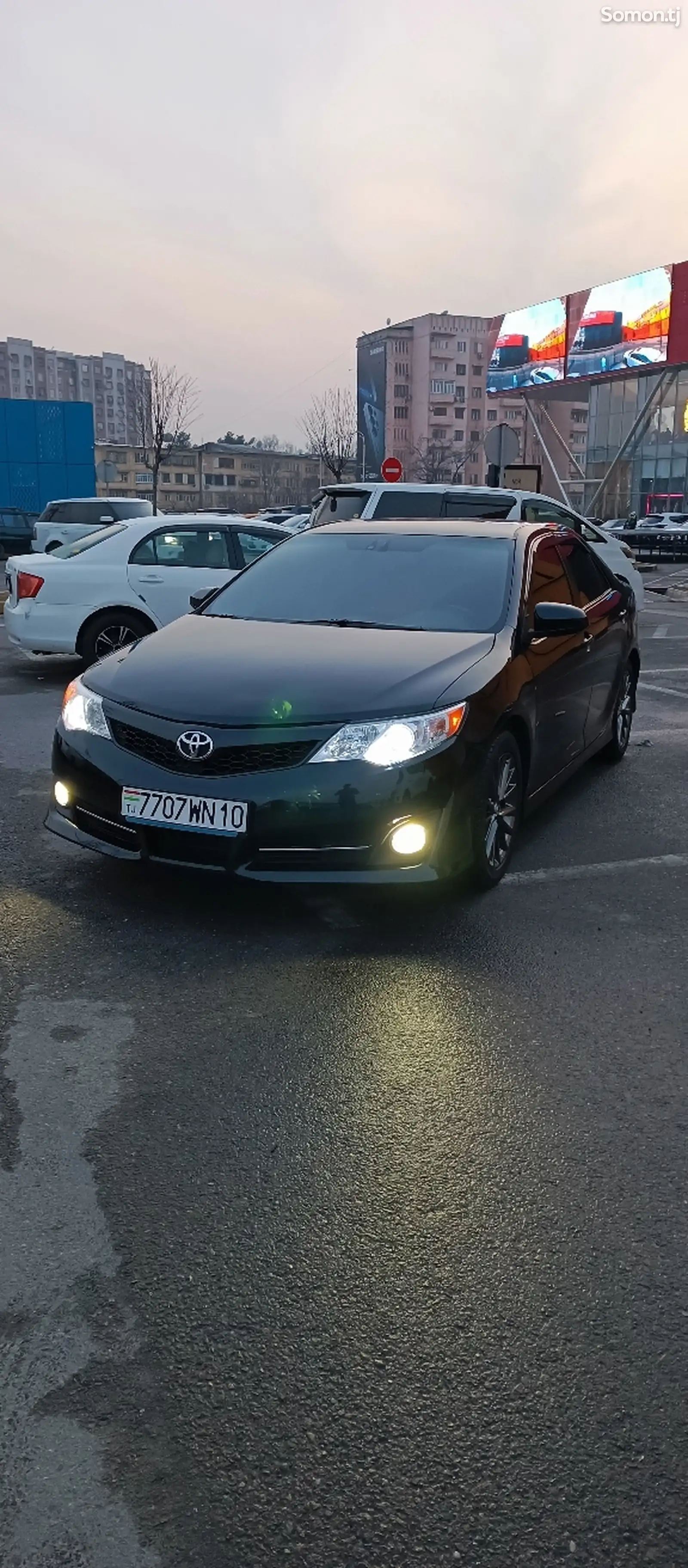 Toyota Camry, 2014-1