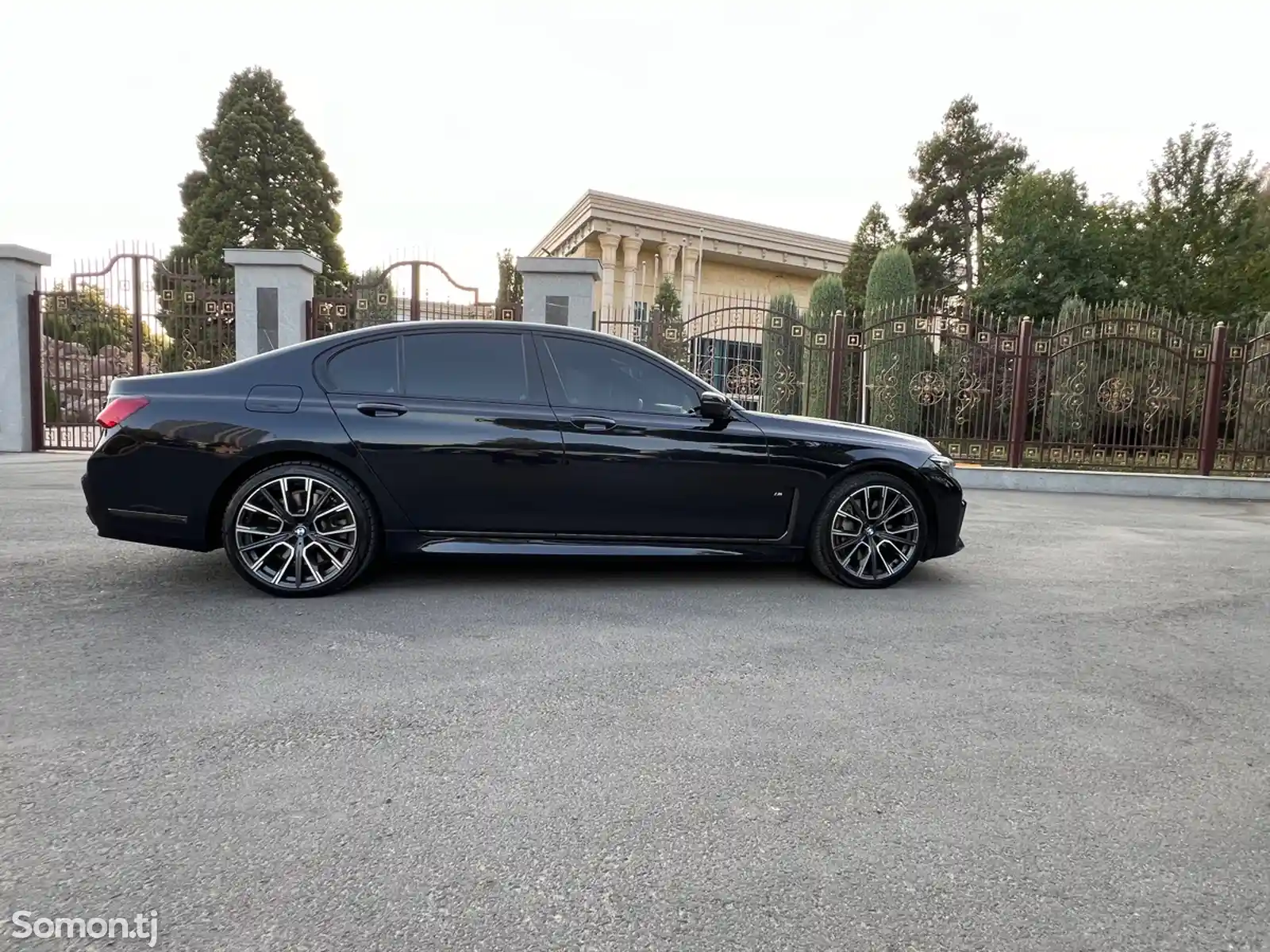 BMW 7 series, 2019-4