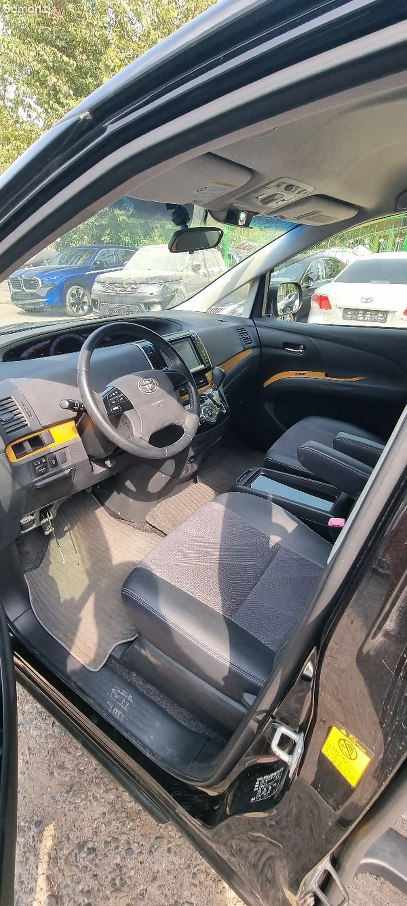 Toyota Estima, 2014-6