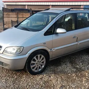 Opel Zafira, 2003