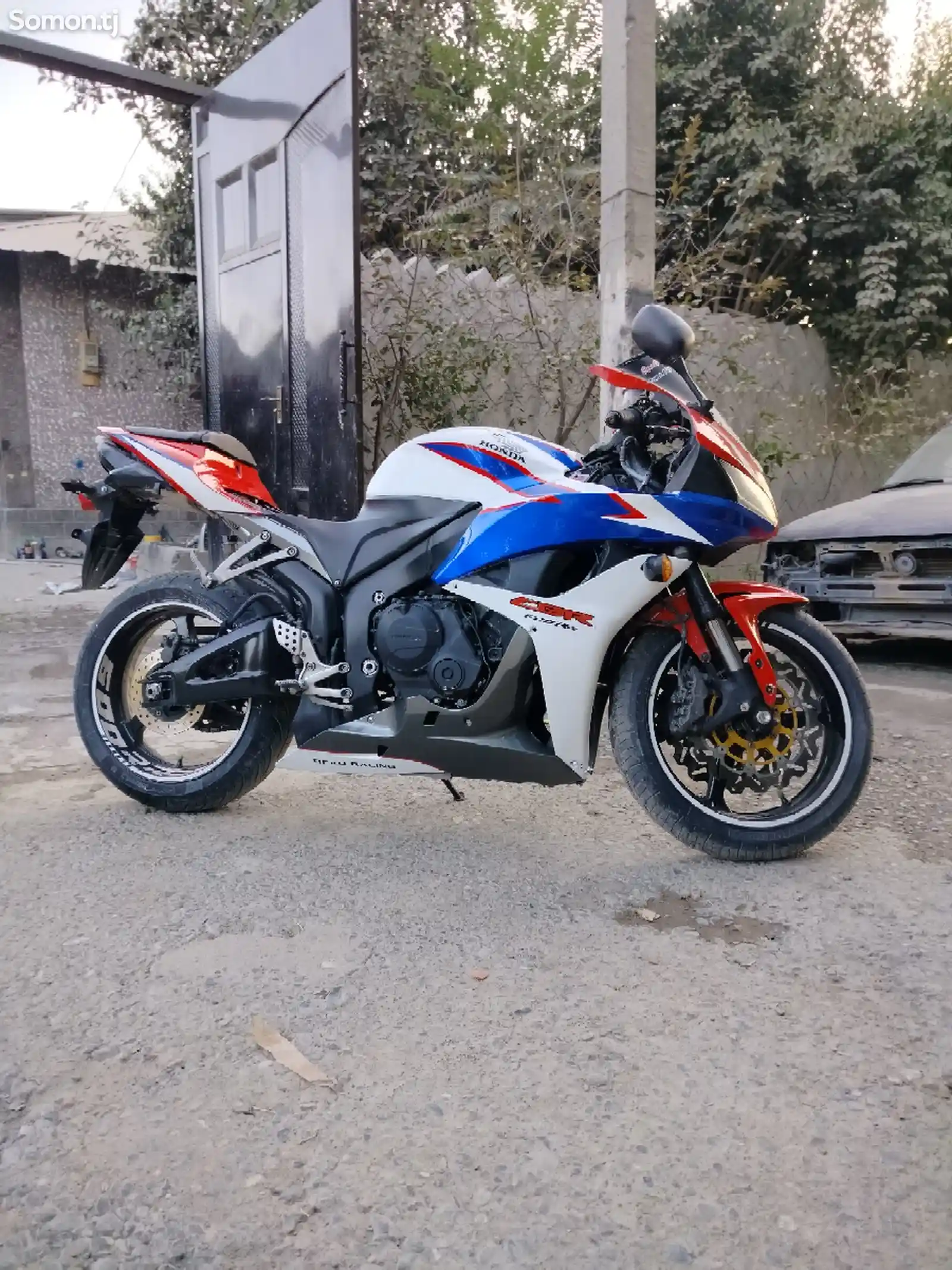 Мотоцикл Honda CBR600-7