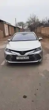 Toyota Camry, 2018-4