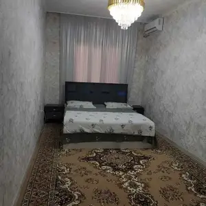 2-комн. квартира, 13 этаж, 80м², дом печати родоми 2