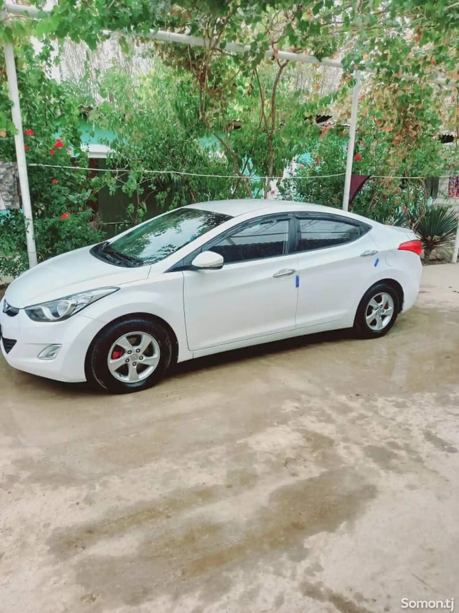 Hyundai Elantra, 2013-6