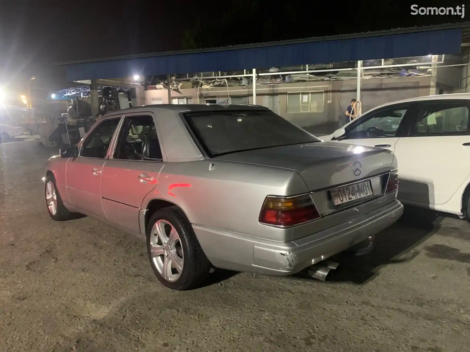 Mercedes-Benz W124, 1987-4