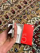 Телефон Xiaomi Redmi-7