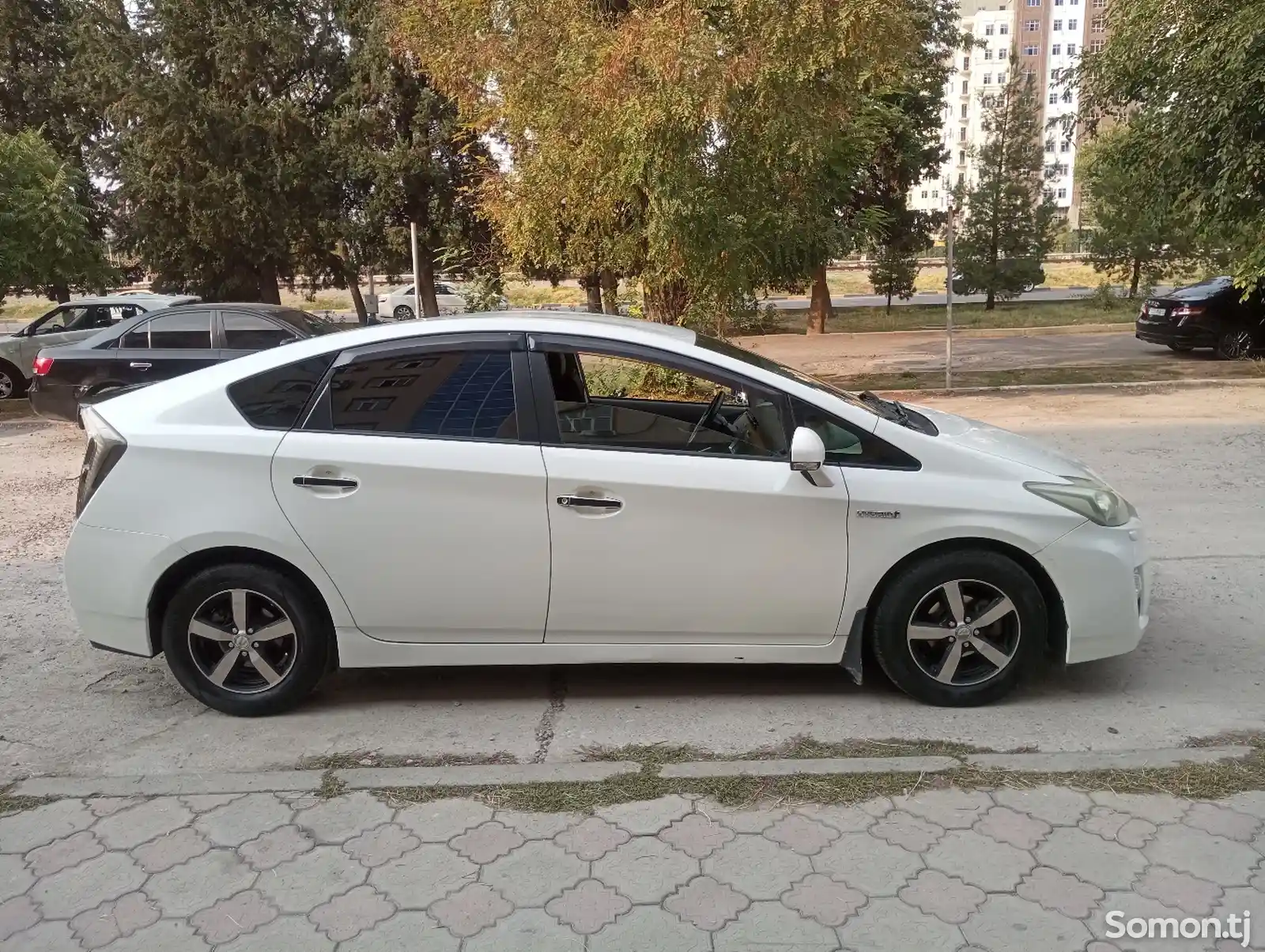 Toyota Prius, 2011-5