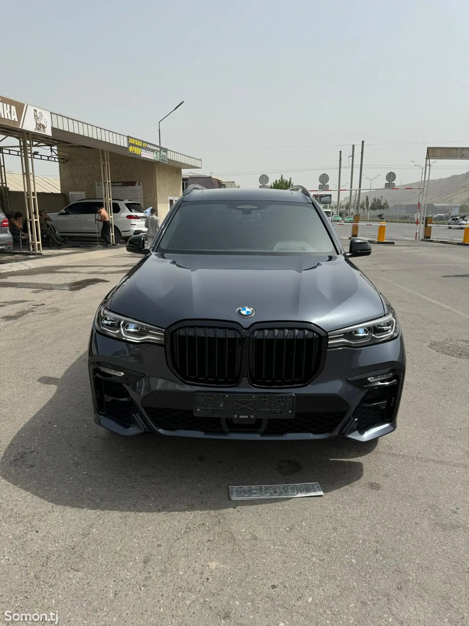 BMW X7, 2022-4