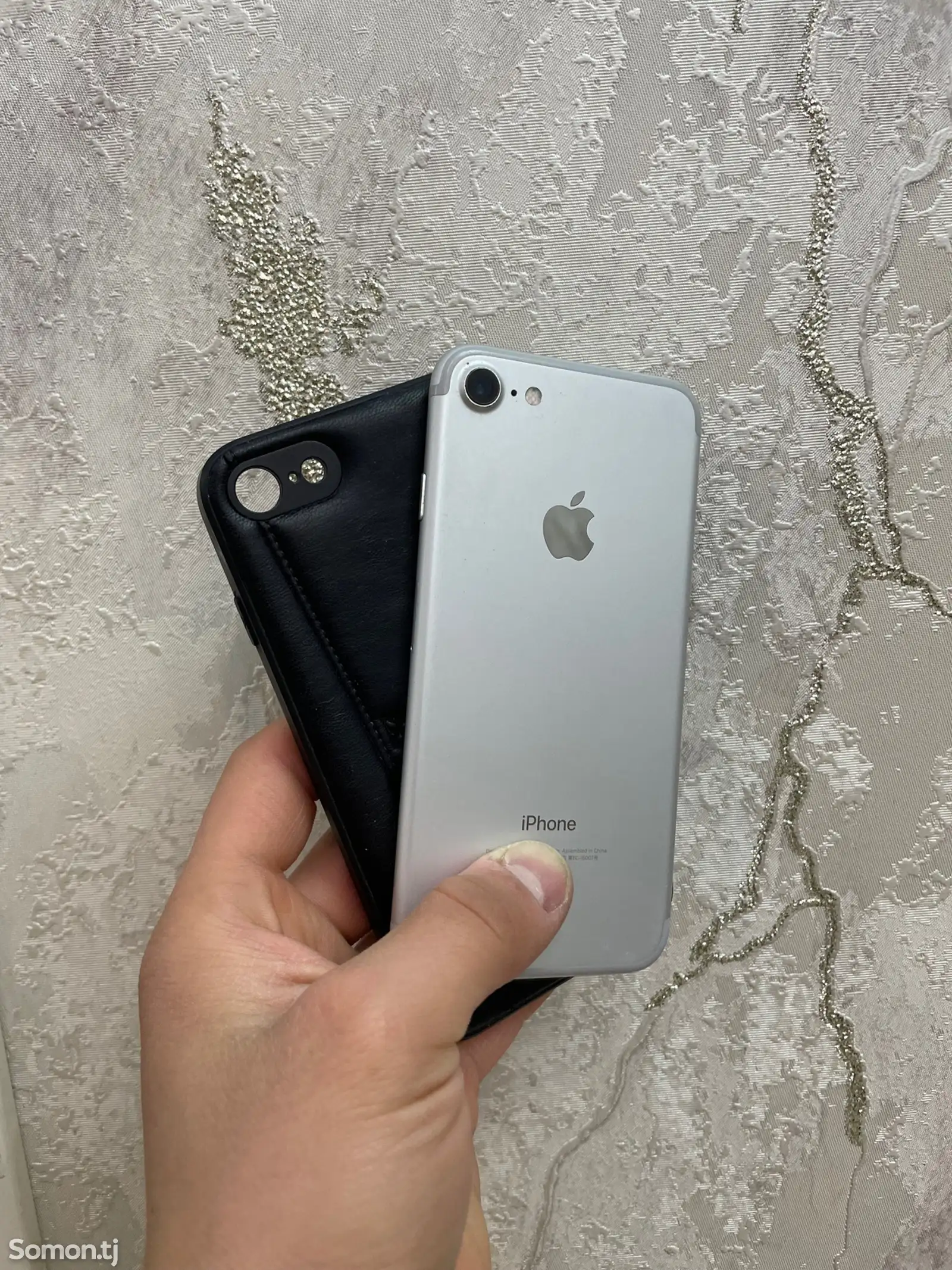 Apple iPhone 7, 32 gb-1