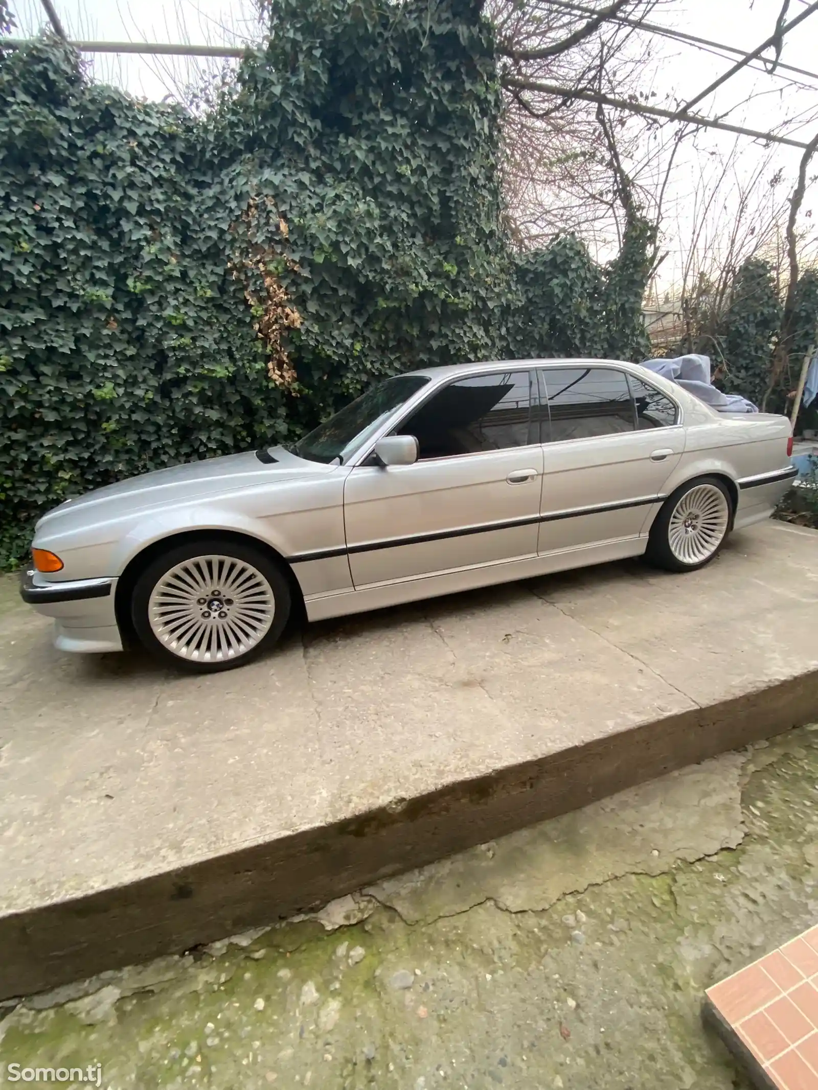 BMW 7 series, 2000-2