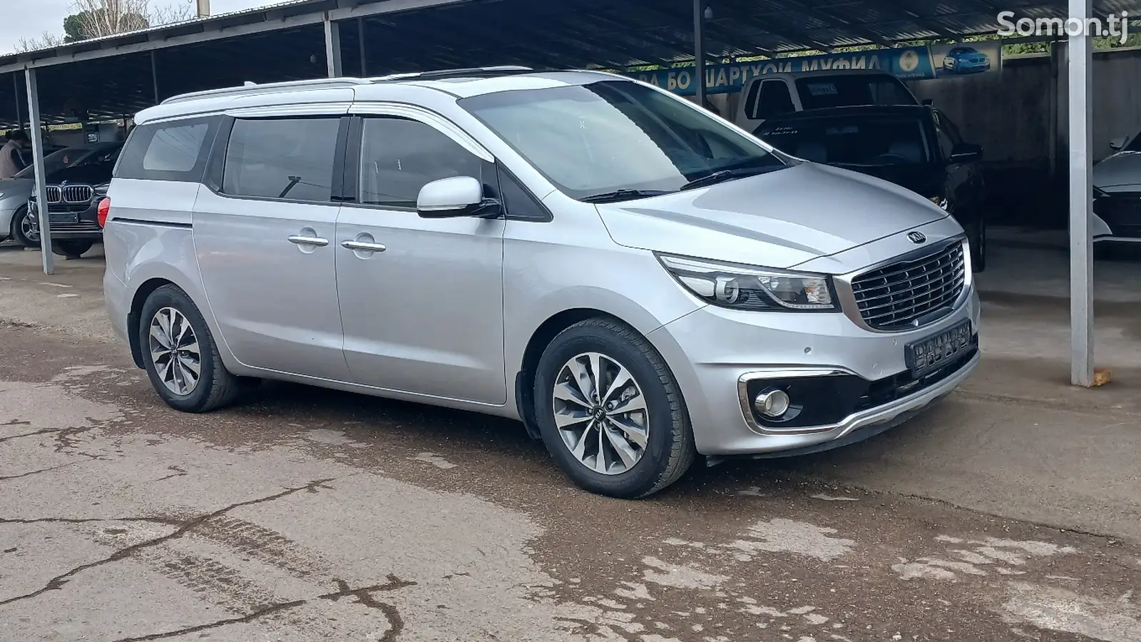 Kia Carnival, 2014-1