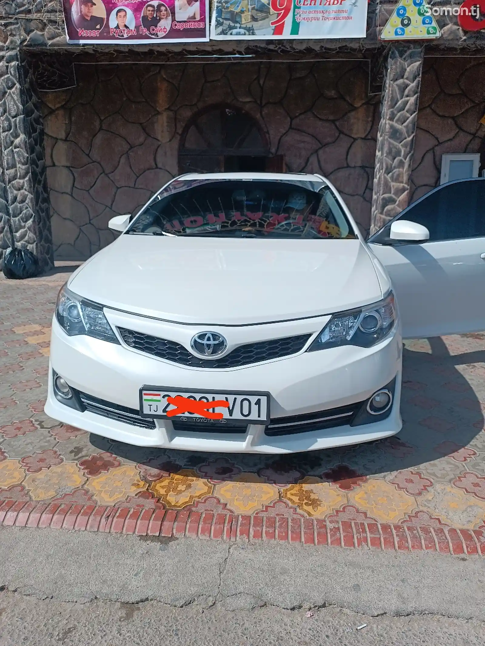 Toyota Camry, 2013-1