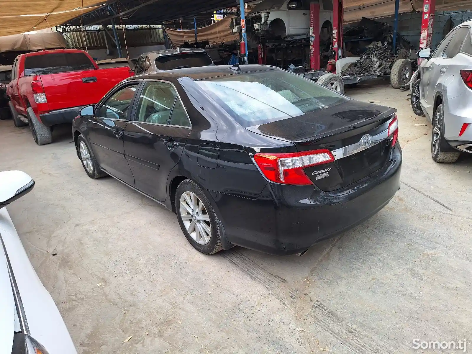 Toyota Camry, 2014-10