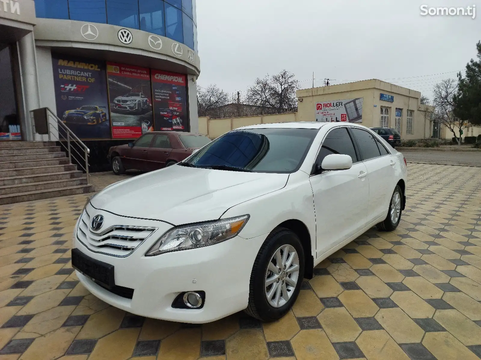 Toyota Camry, 2010-1