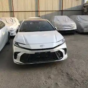 Toyota Camry, 2024