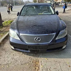 Lexus LS series, 2007