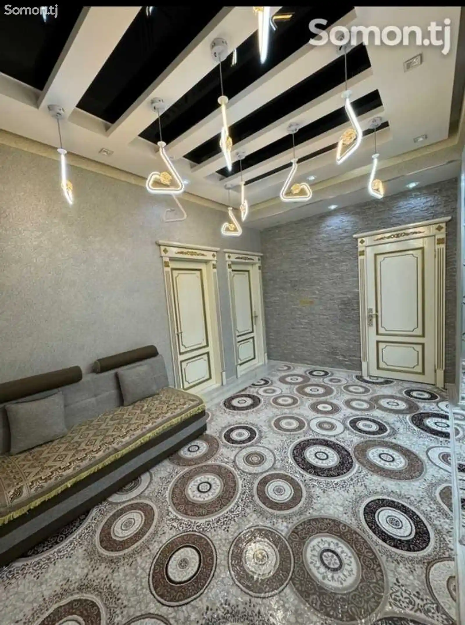 3-комн. квартира, 4 этаж, 100м², Хофиз Шерози-1