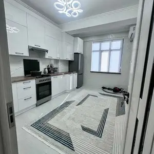 2-комн. квартира, 7 этаж, 67м², Шохмансур, Повороти аэропорт