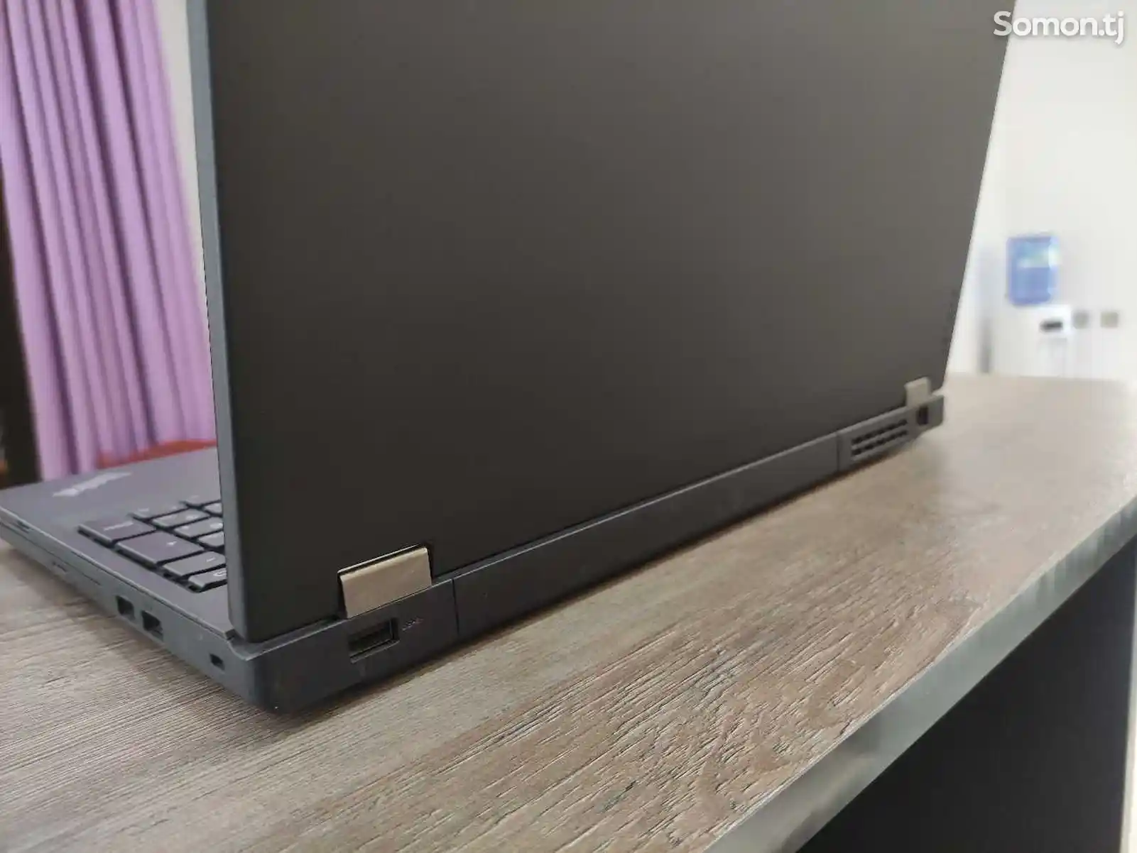 Ноутбук Lenovo ThinkPad 15.6 Core i3-6100U / 8GB / SSD 256GB-6
