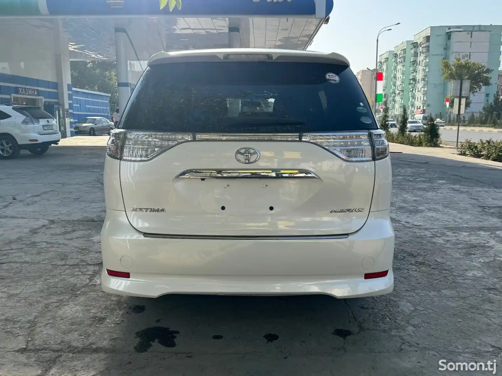 Toyota Estima, 2014-8