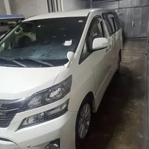 Toyota Vellfire, 2014