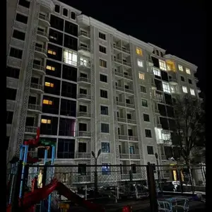 2-комн. квартира, 8 этаж, 71м², 18мкр