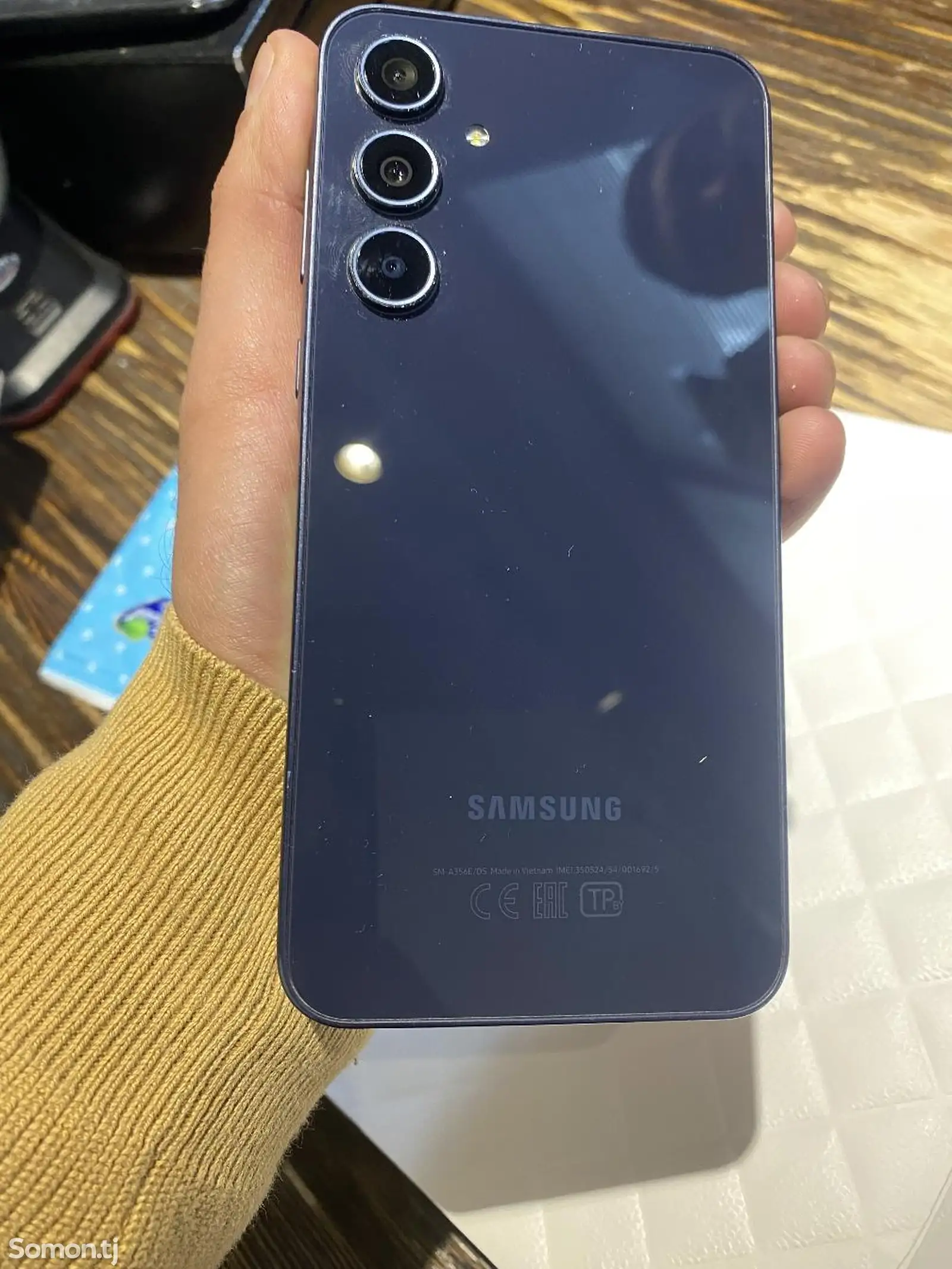 Samsung Galaxy A35-1