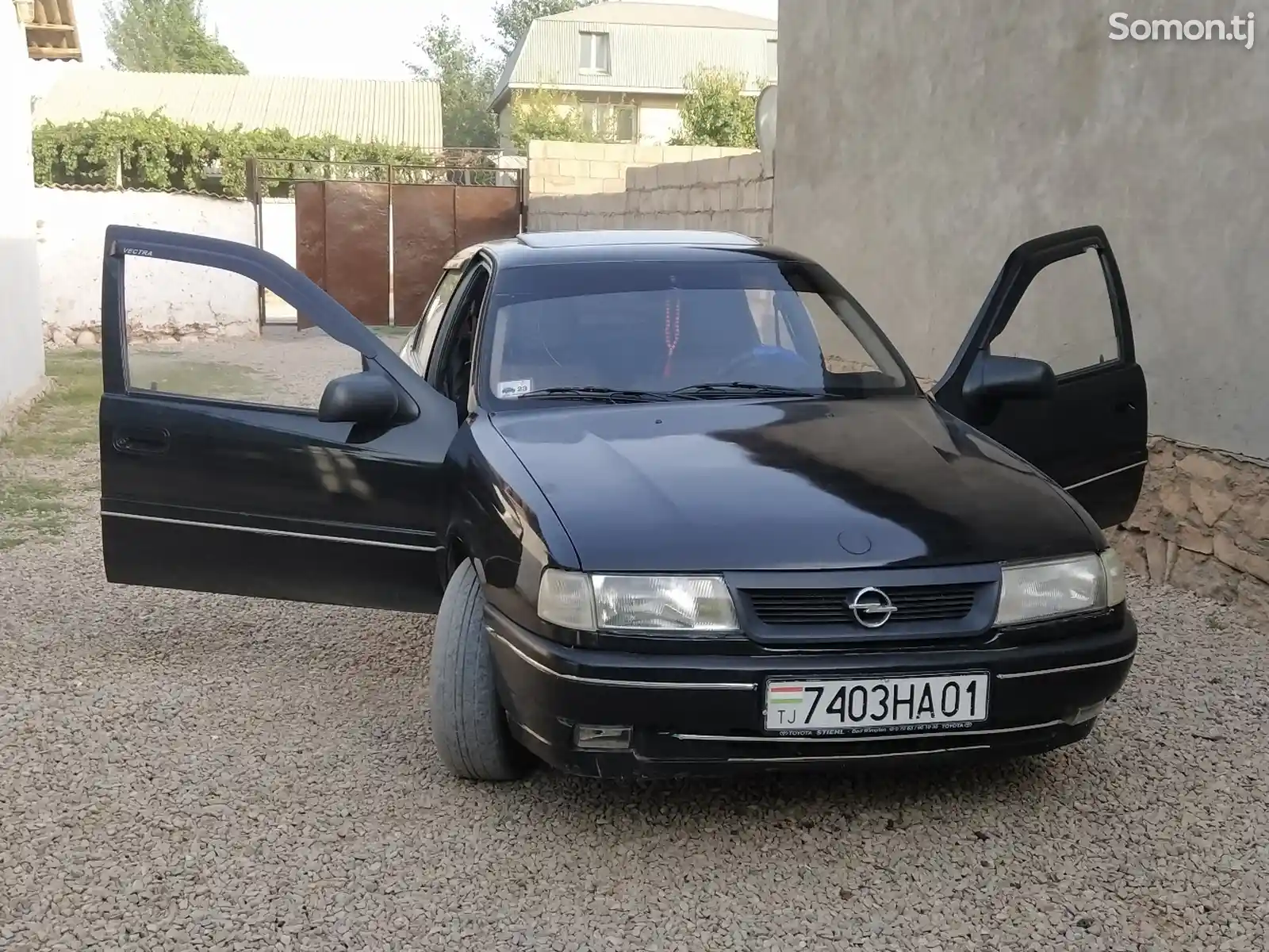 Opel Vectra A, 1990-1