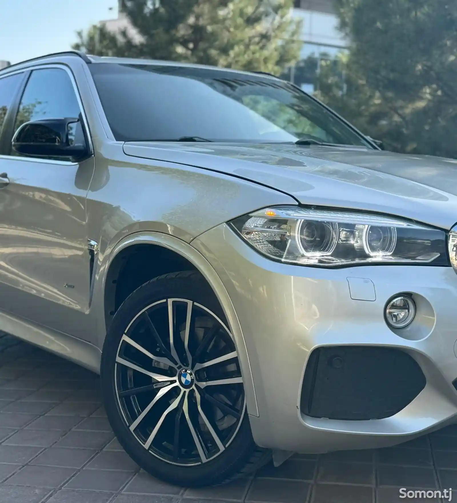 BMW X5, 2015-7