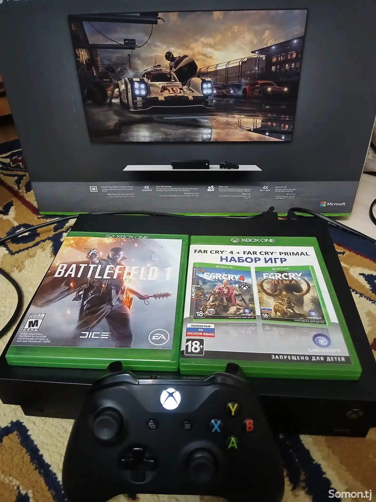 Игровая приставка Xbox one X