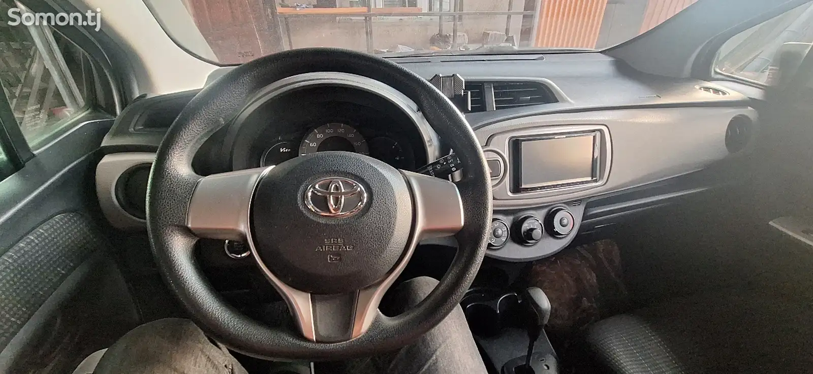 Toyota Vitz, 2014-4