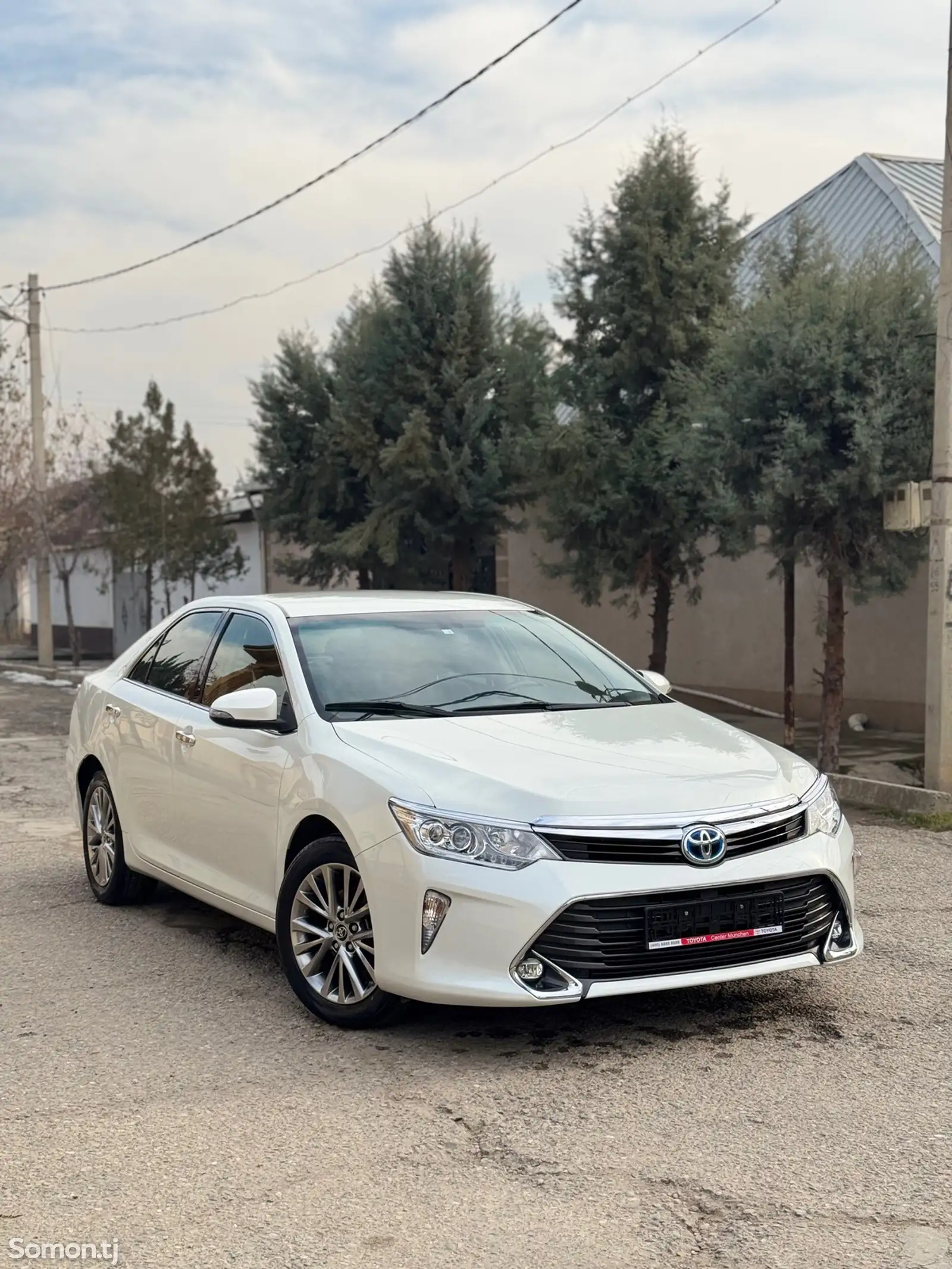 Toyota Camry, 2017-1