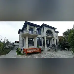 2-этажный, 9 комнатный дом, 650 м², Пос.Америки