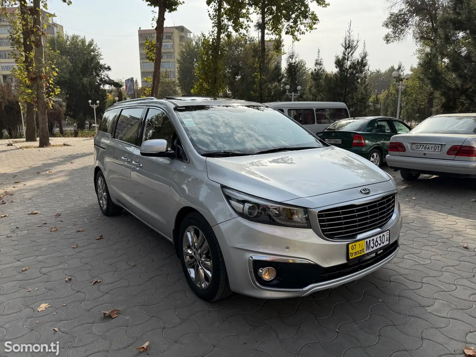 Kia Carnival, 2015-3