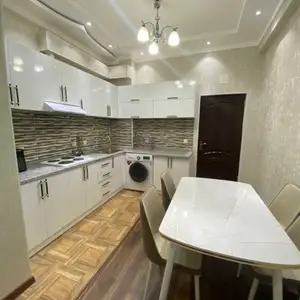 2-комн. квартира, 7 этаж, 65м², И.Сомони