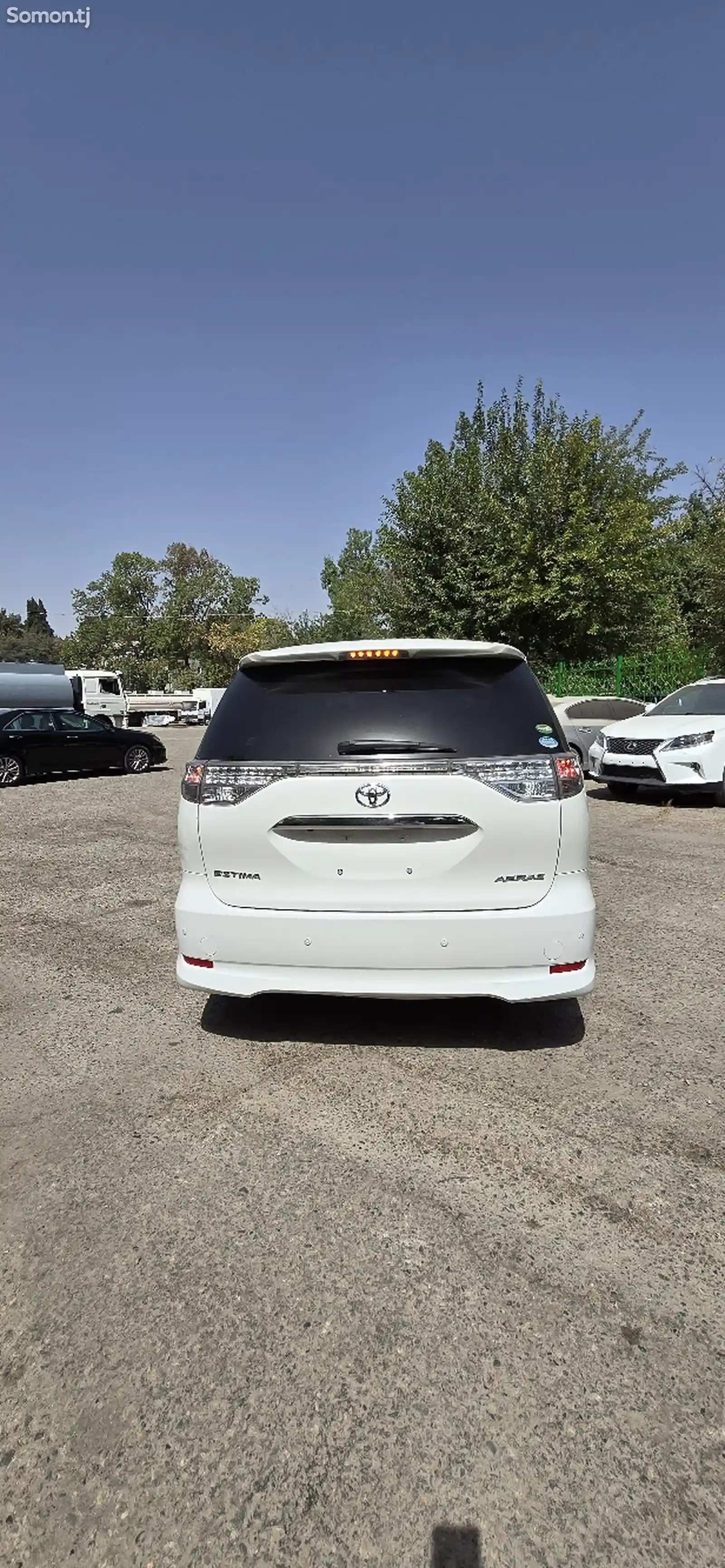 Toyota Estima, 2014-9