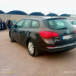 Opel Astra J, 2014