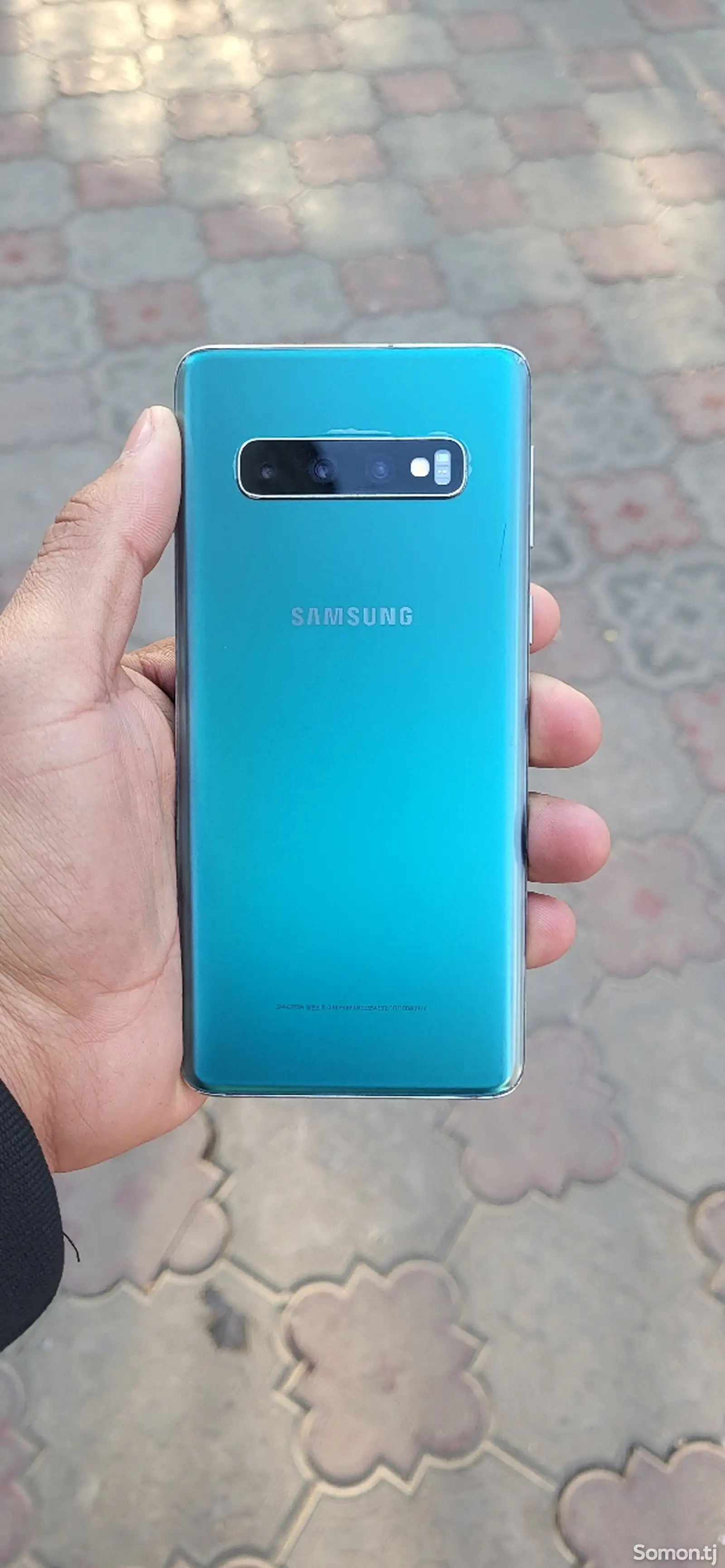 Samsung Galaxy S10 8/128Gb-1