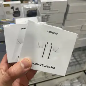 Беспроводные наушники Samsung Galaxy Buds 3