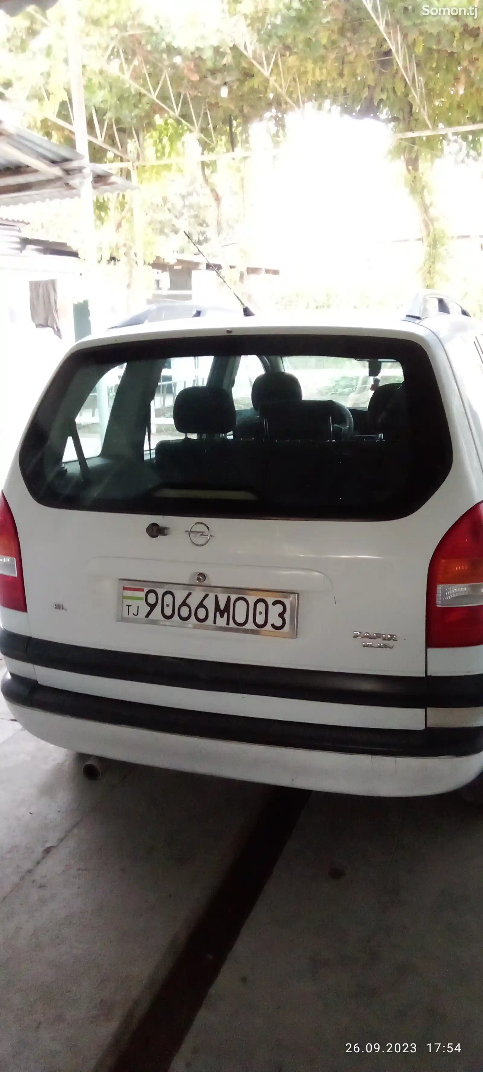 Opel Zafira, 2000-1