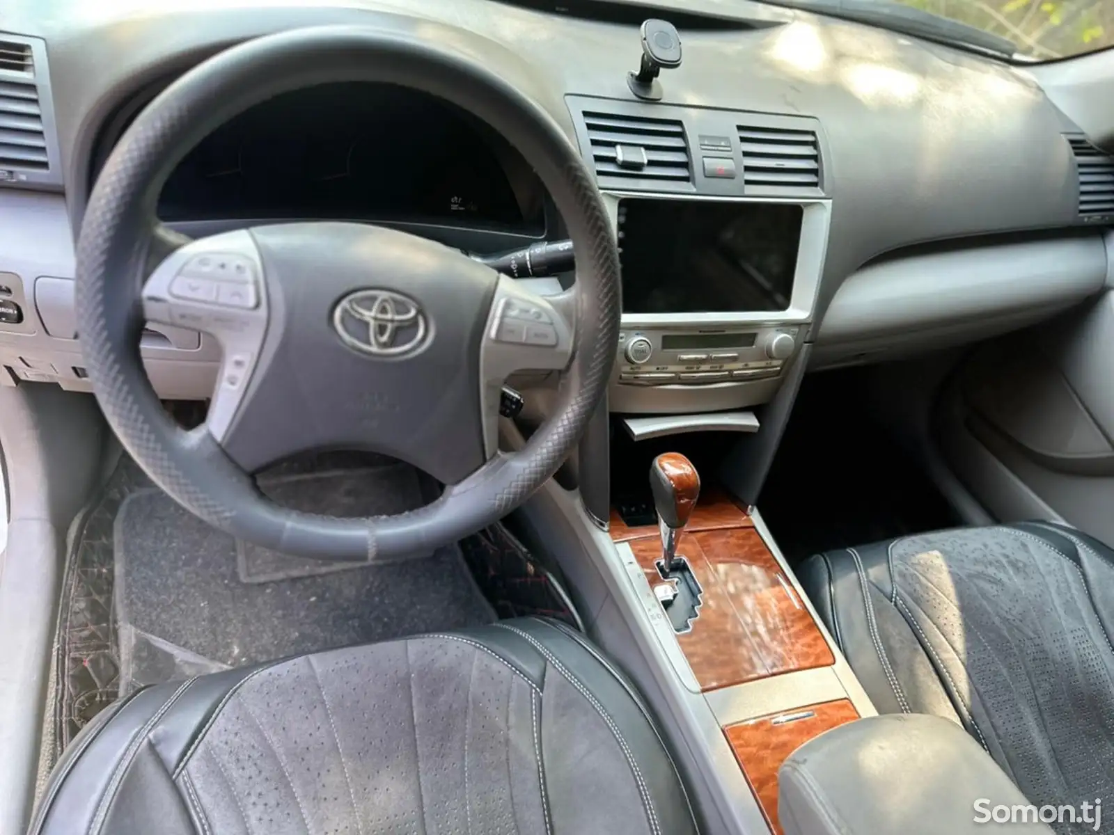 Toyota Camry, 2010-11