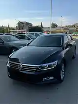 Volkswagen Passat, 2017-2