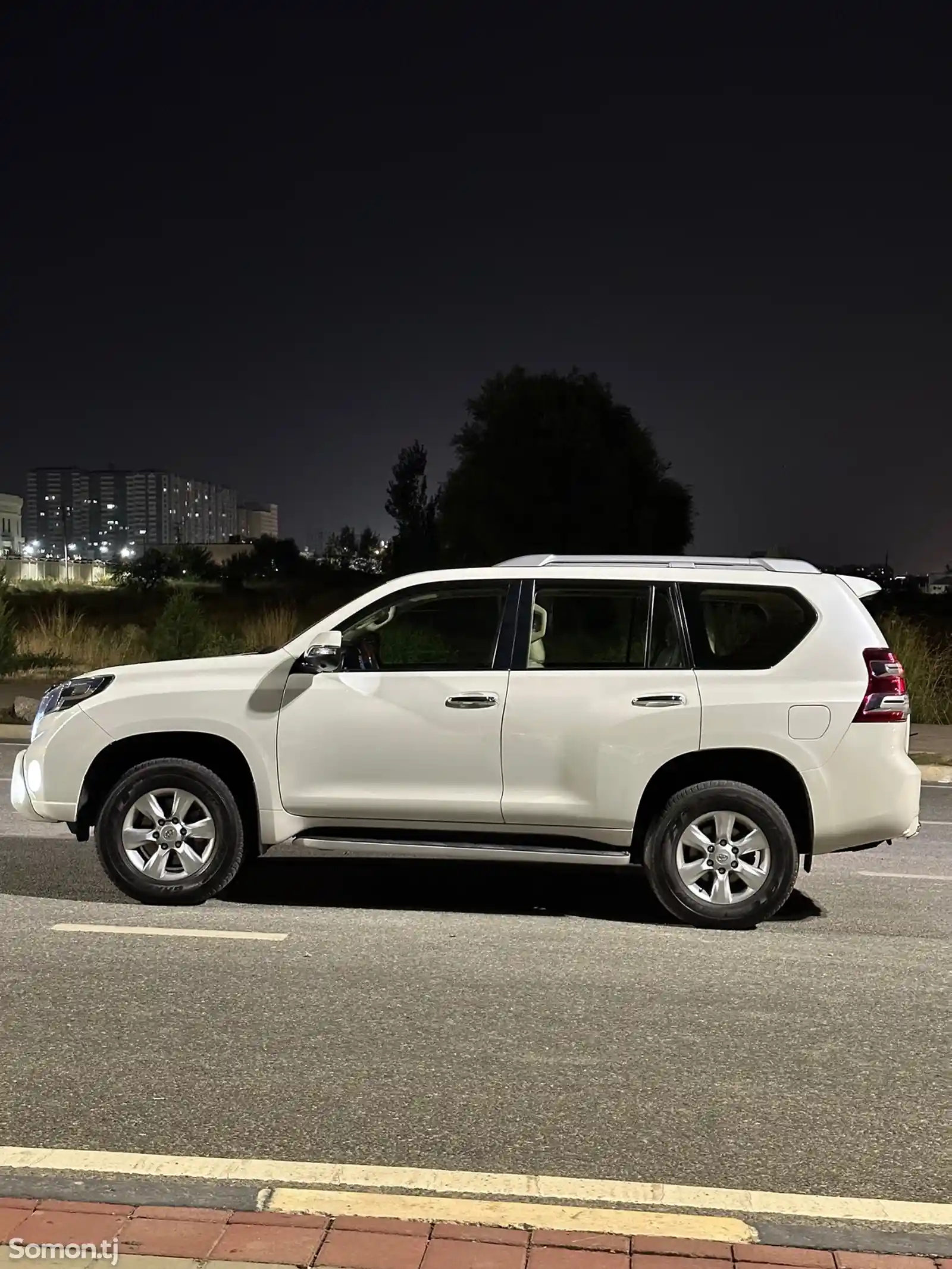 Toyota Land Cruiser Prado, 2012-3