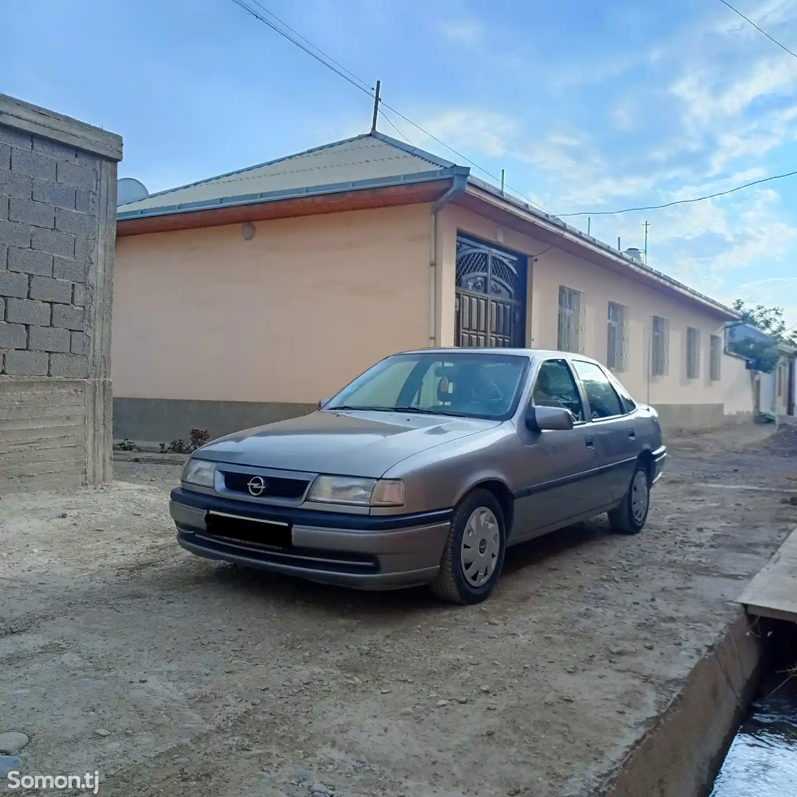 Opel Vectra A, 1995-6